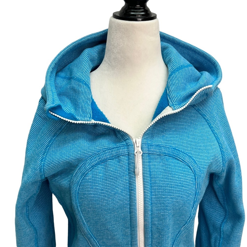 LULULEMON Blue Micro Stripe Scuba Hoodie Size 6 - Picture 3 of 9